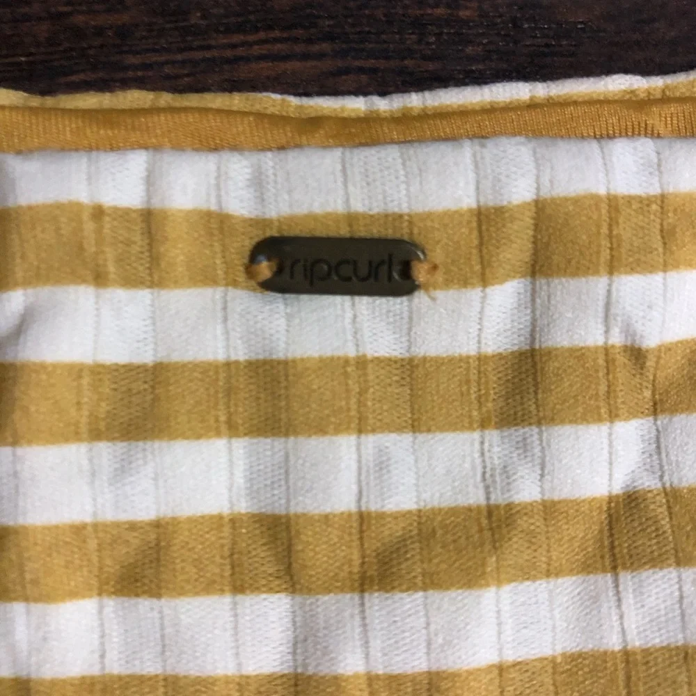 Rip Curl Triangle Bikini Set Yellow and White Striped size Small - Picture 4 of 4